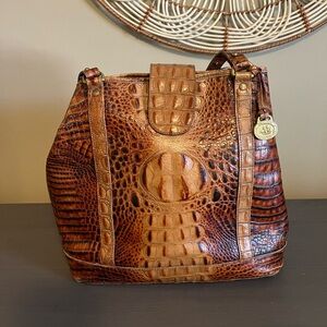 Vintage Brahmin Leather Shouder bag Bucketbag